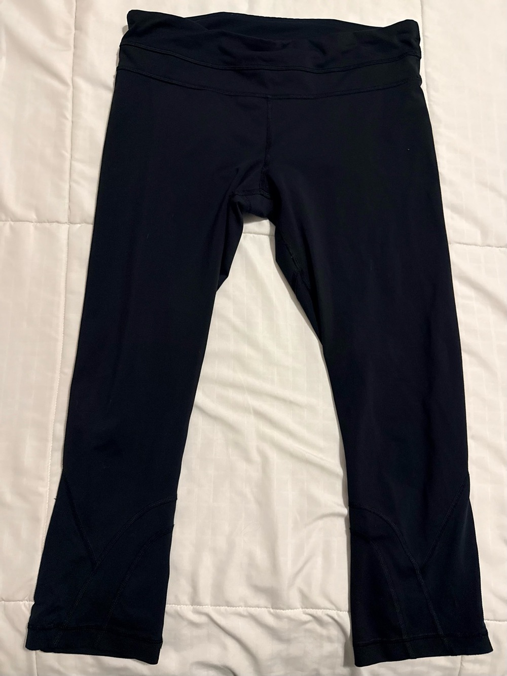 lululemon athletica Black Cropped Leggings